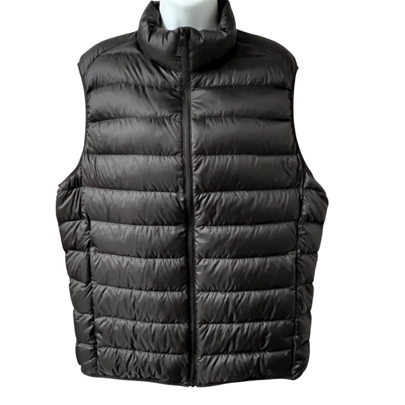 Uniqlo Ultra Light Down Vest Black Size XL - Picture 1 of 4
